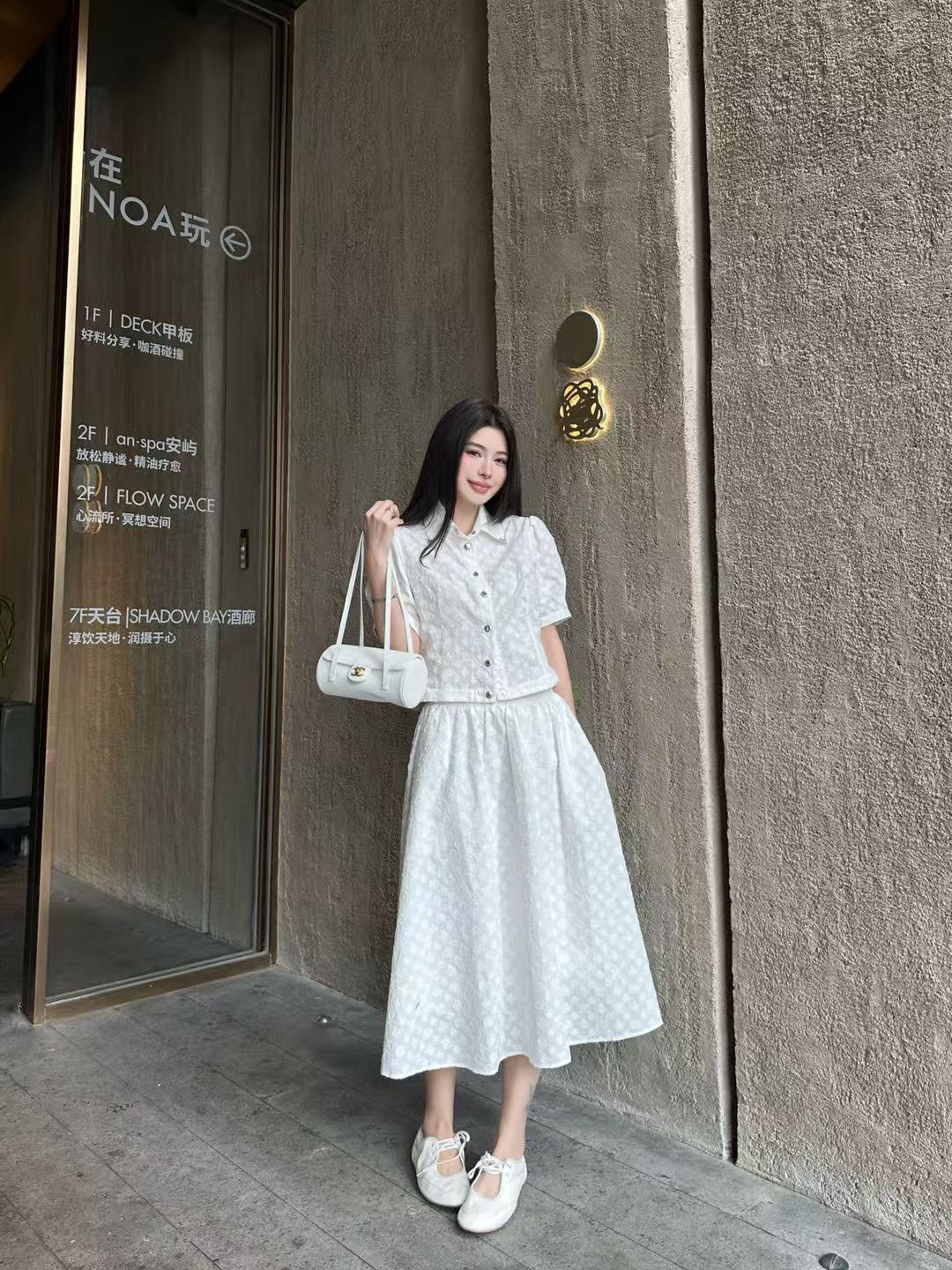 LV高級ジャカードシャツ＆スカート 2点セット【50％割引+送料無料】