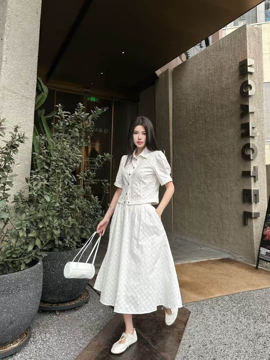 LV高級ジャカードシャツ＆スカート 2点セット【50％割引+送料無料】