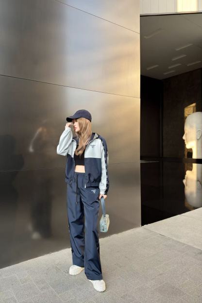 PR4DA 高品質ウィンドブレーカー＆パンツ 2点セット【50％割引+送料無料】