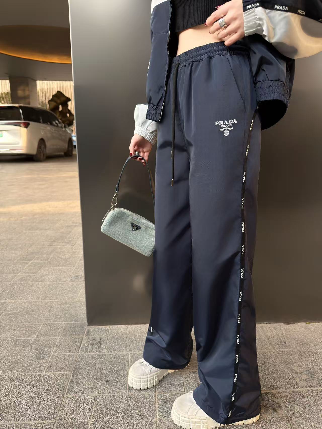 PR4DA 高品質ウィンドブレーカー＆パンツ 2点セット【50％割引+送料無料】