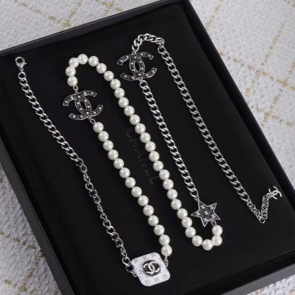 CHANE1 ダブルCパールセーターネックレス【50％割引+送料無料】