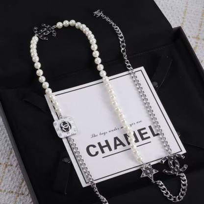 CHANE1 ダブルCパールセーターネックレス【50％割引+送料無料】