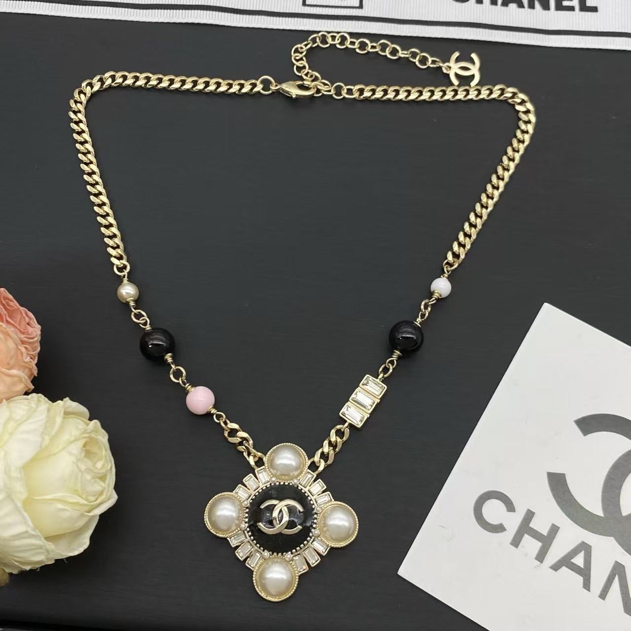 CHANE1 ダブルCパールネックレス【50％割引+送料無料】