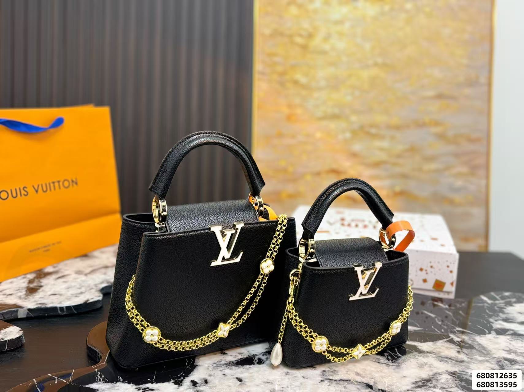 LV Capucinesハンドバッグ【50％割引+送料無料】