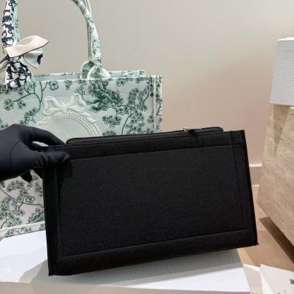 DI0R Book toteショッピングバッグ【50％割引+送料無料】