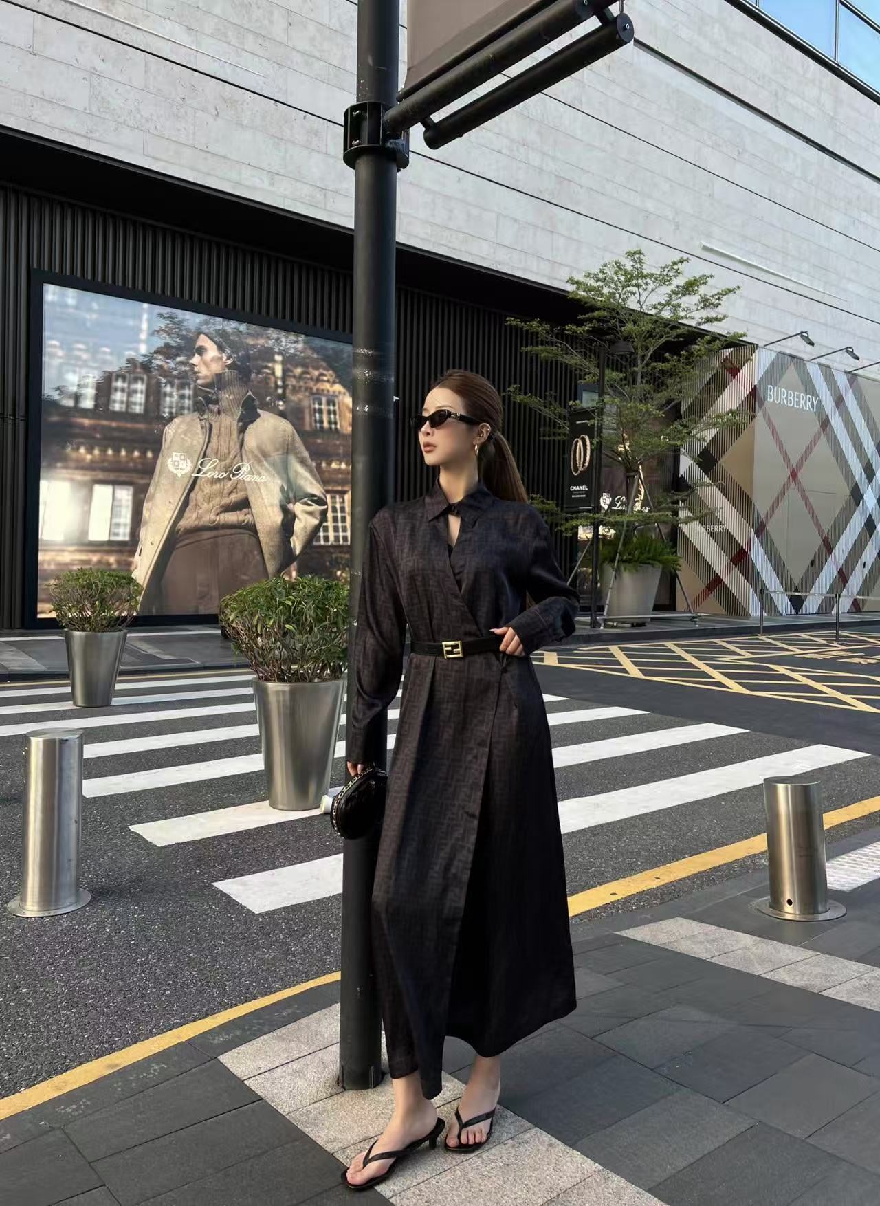 FENDI FF シルクロングスリーブドレス【50％割引+送料無料】