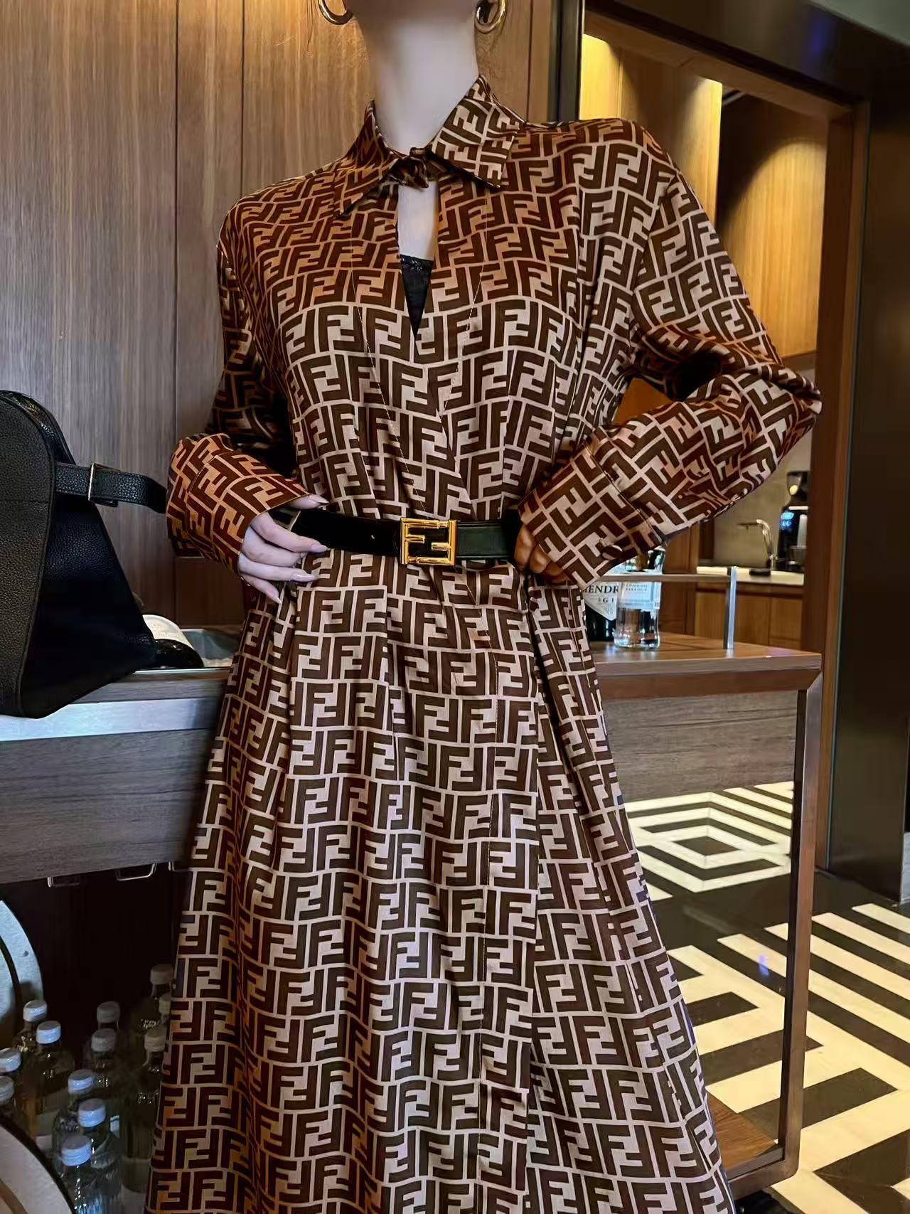 FENDI FF シルクロングスリーブドレス【50％割引+送料無料】