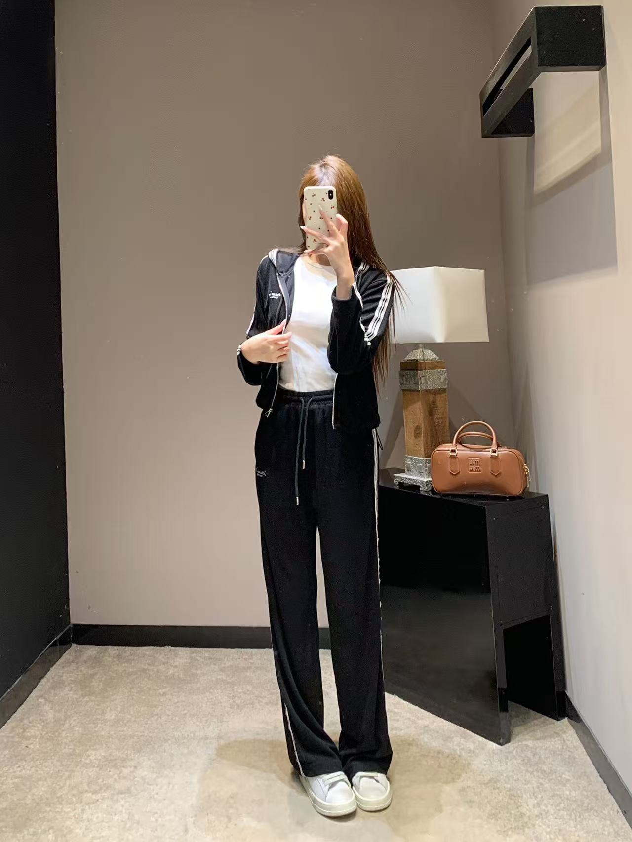 DI0R刺繍入りレタージャケット＋パンツのツーピースセット【50％割引+送料無料】