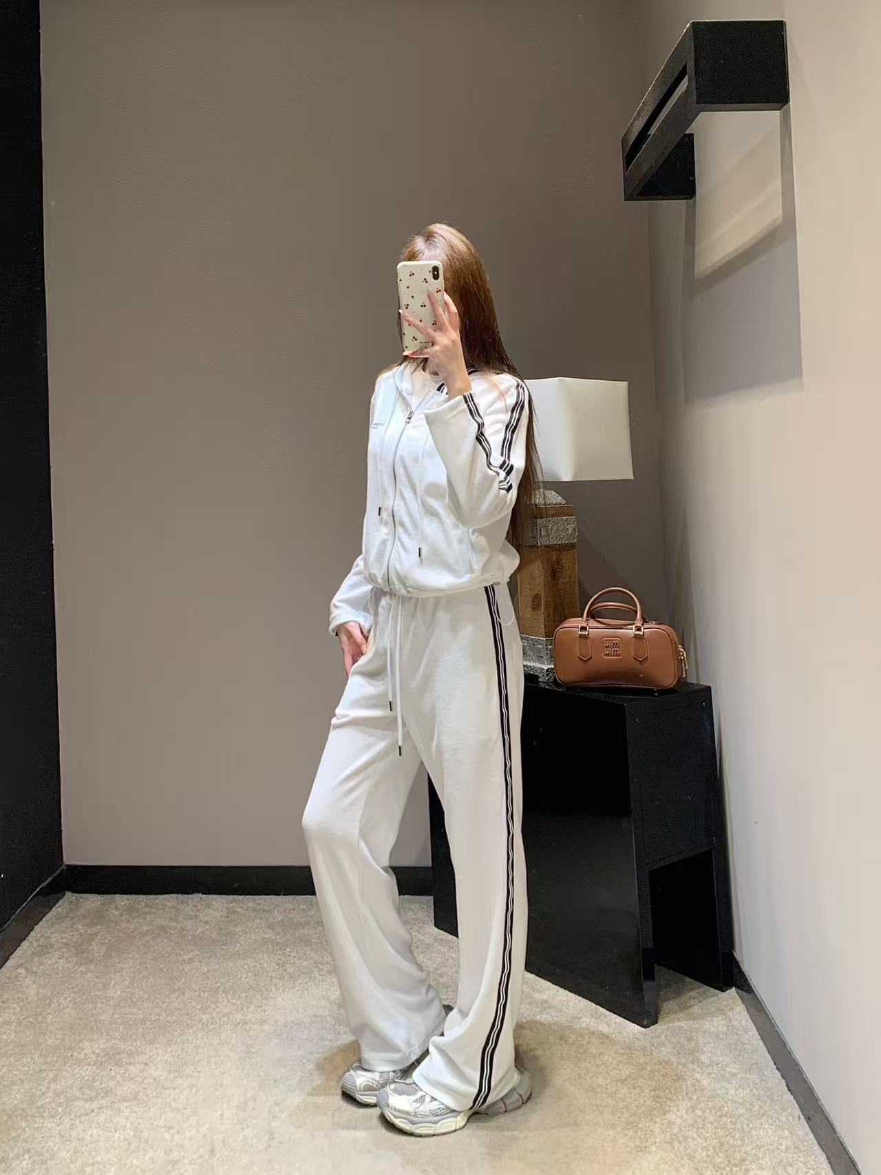 DI0R刺繍入りレタージャケット＋パンツのツーピースセット【50％割引+送料無料】