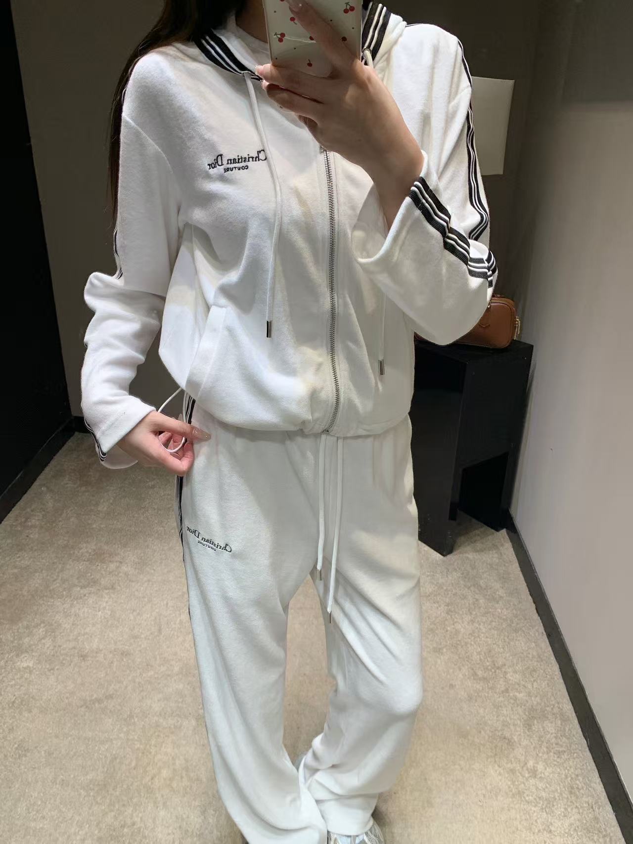 DI0R刺繍入りレタージャケット＋パンツのツーピースセット【50％割引+送料無料】