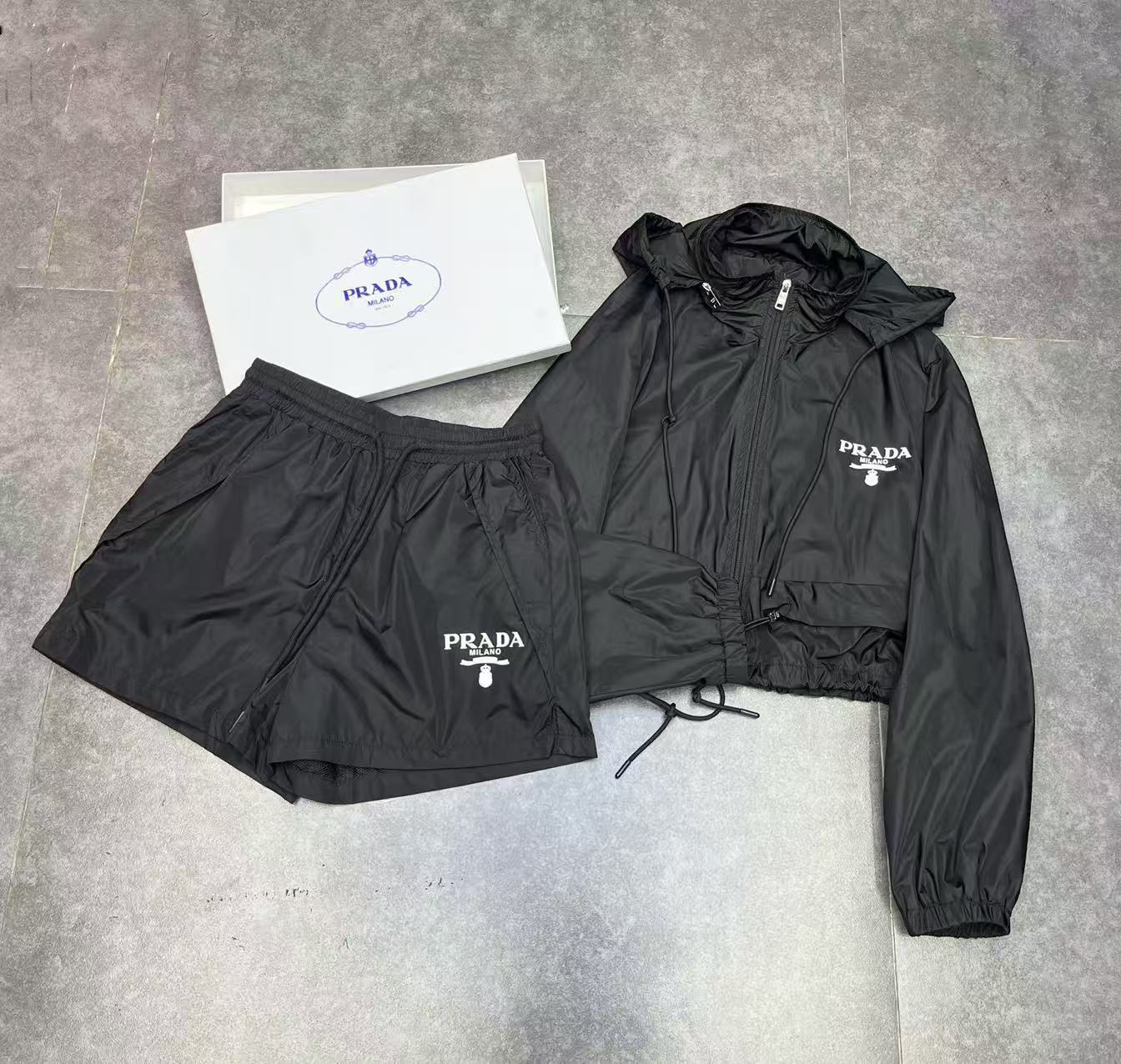 PR4DA 日焼け防止ジャケット＋ショーツ ツーピースセット【50％割引+送料無料】