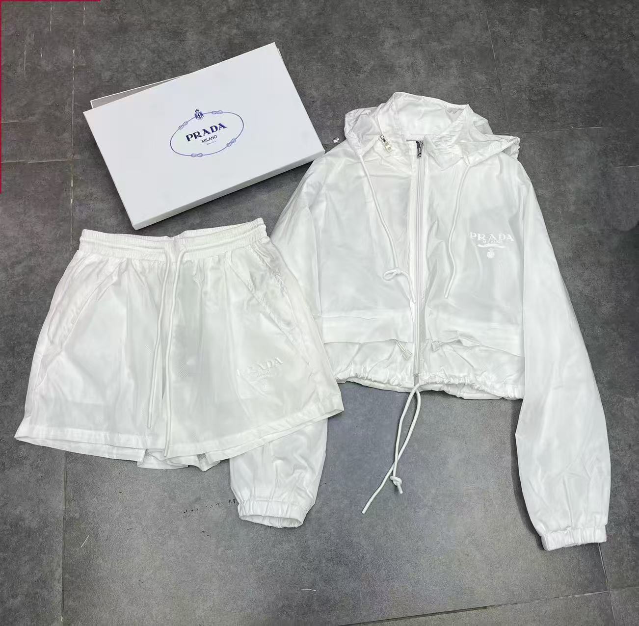 PR4DA 日焼け防止ジャケット＋ショーツ ツーピースセット【50％割引+送料無料】