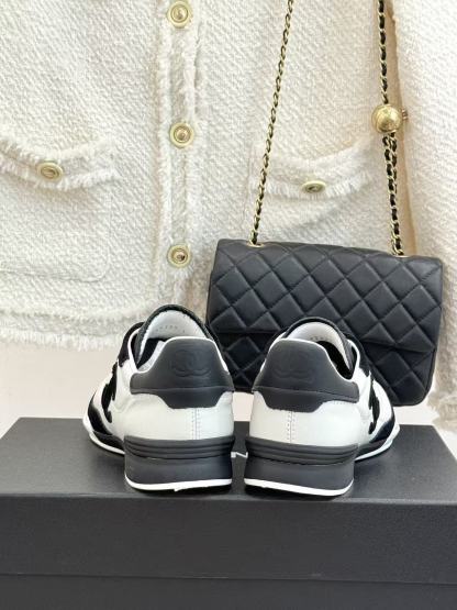 CHANE1 高品質ダブルC ブラック＆ホワイト カジュアルシューズ【50％割引+送料無料】