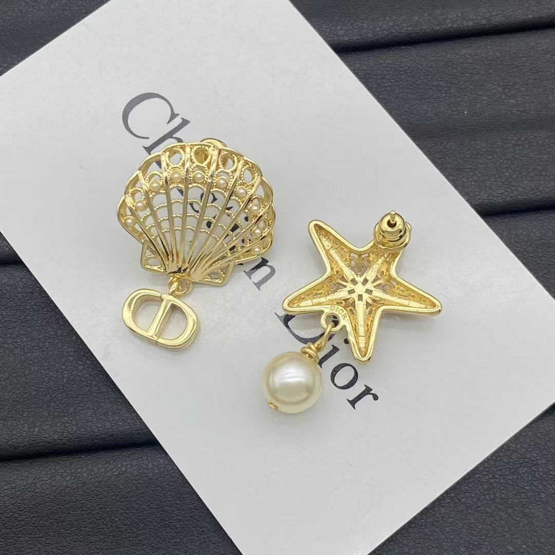 DI0R五芒星パールシェルイヤリング【50％割引+送料無料】