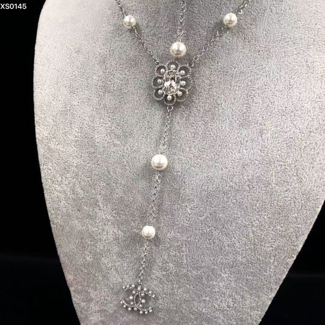 CHANE1 ダブルCパールセーターネックレス【50％割引+送料無料】