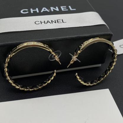 CHANE1ロゴ入りレザーフープピアス【50％割引+送料無料】