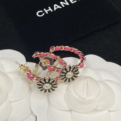 CHANE1 ピンクフラワー ダブルCフーピアス【50％割引+送料無料】