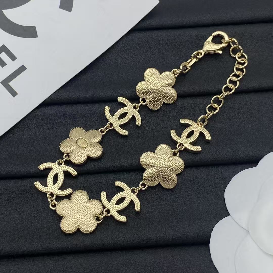 CHANE1 フローラルダブルCブレスレット【50％割引+送料無料】