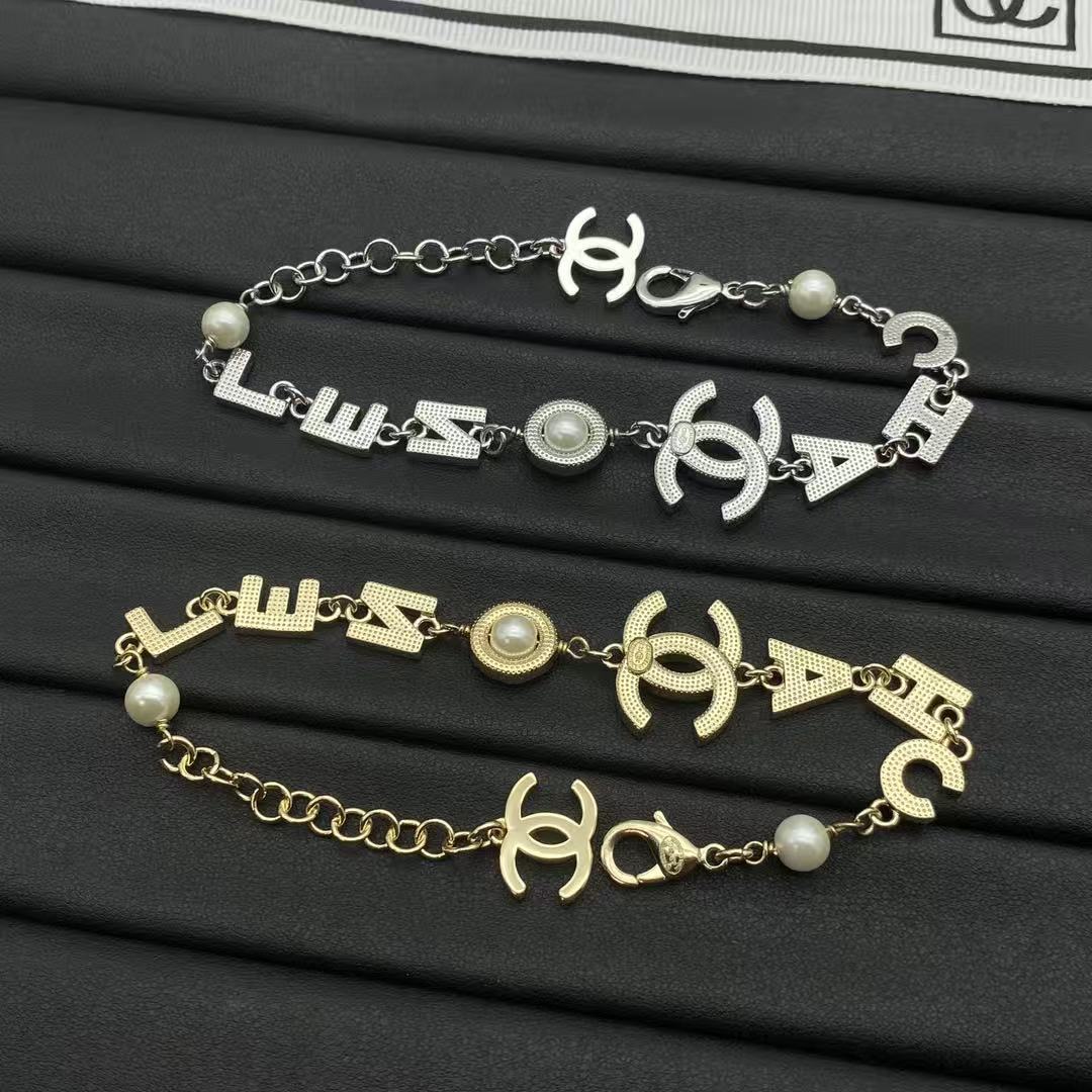 CHANE1 ダブルCパールブレスレット【50％割引+送料無料】