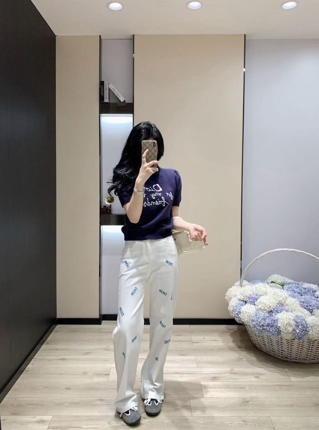 DI0R刺繍入りレタージーンズ【50％割引+送料無料】