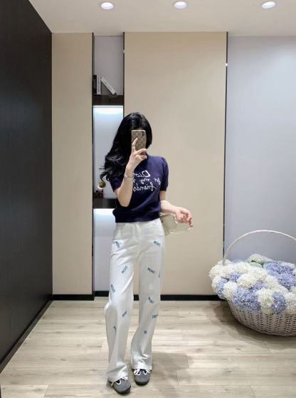 DI0R刺繍入りレタージーンズ【50％割引+送料無料】