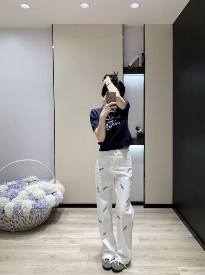 DI0R刺繍入りレタージーンズ【50％割引+送料無料】