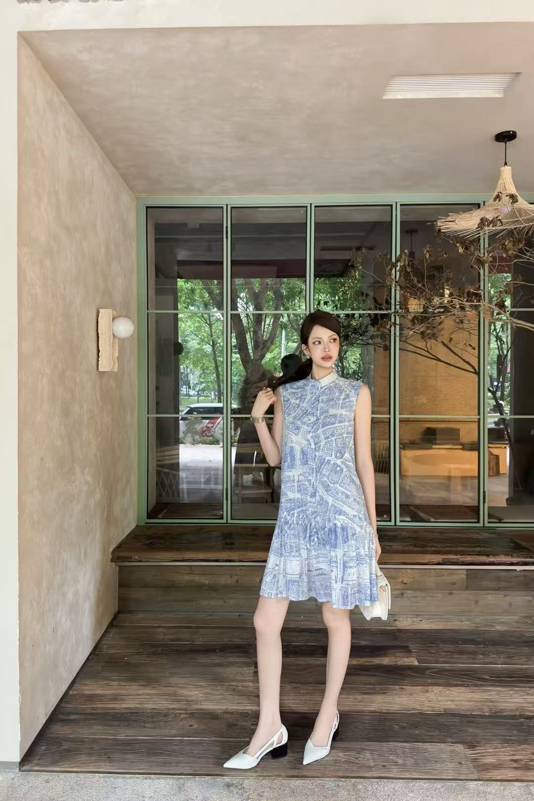 DI0Rプリント柄のノースリーブドレス【50％割引+送料無料】