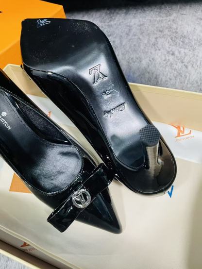 LV高品質のエナメルレザー製ハイヒール【50％割引+送料無料】