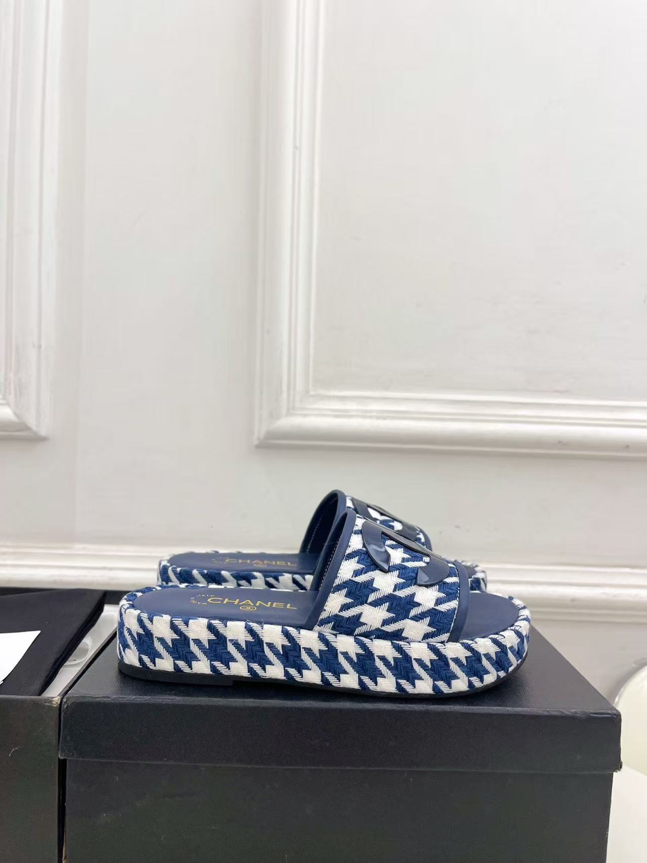 CHANE1 高品質ダブルC千鳥格子プラットフォームスリッパ【50％割引+送料無料】