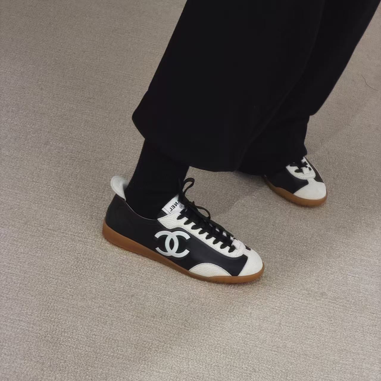 CHANE1 高品質ダブルC ブラック＆ホワイトパンダシューズ【50％割引+送料無料】