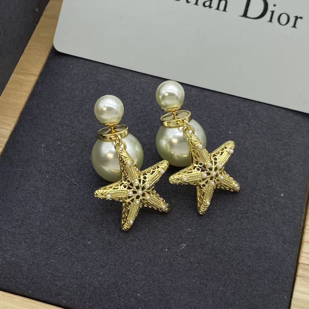 DI0R五芒星パールイヤリング【50％割引+送料無料】
