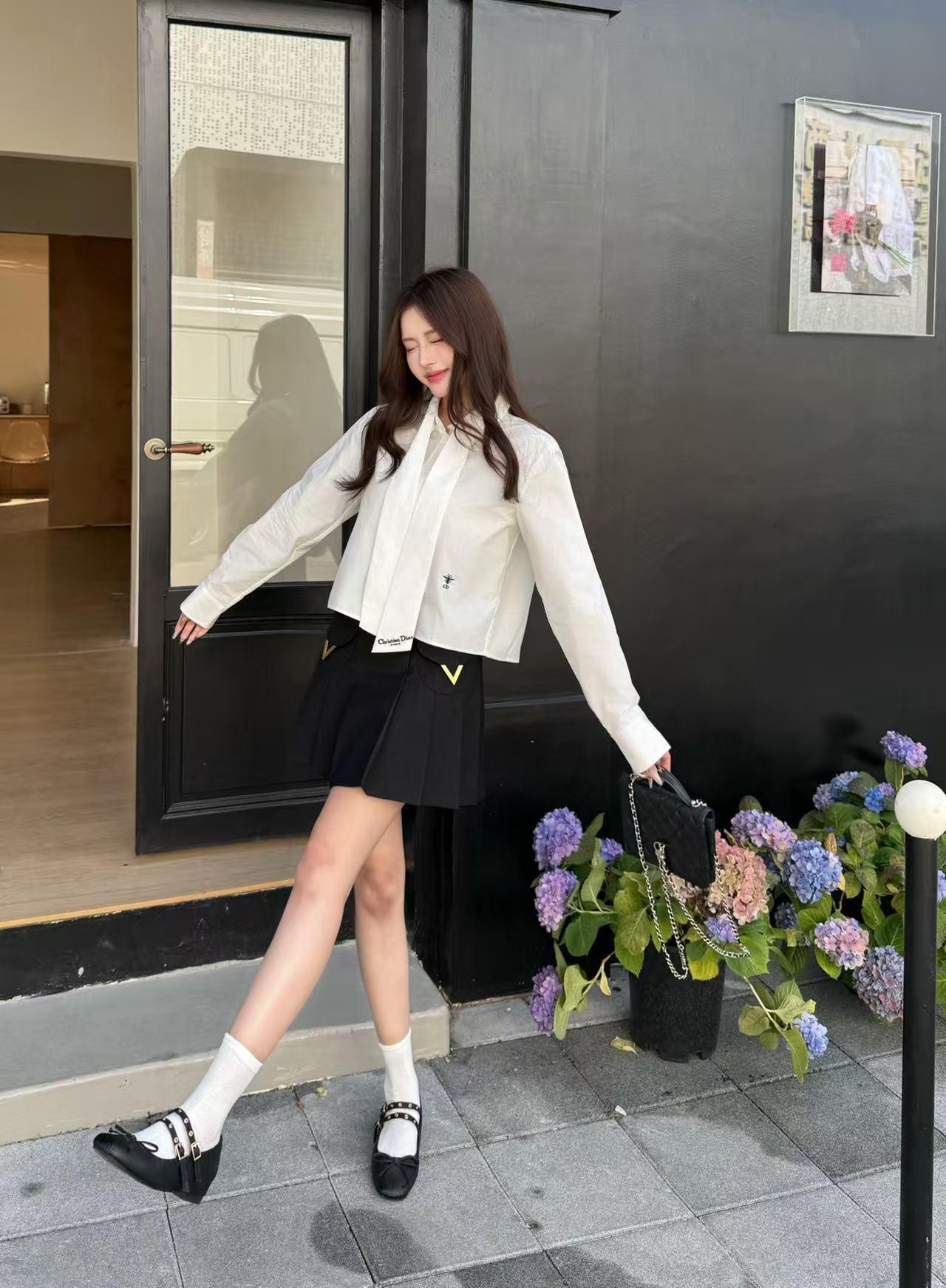 DI0R刺繍入りレターシャツ【50％割引+送料無料】