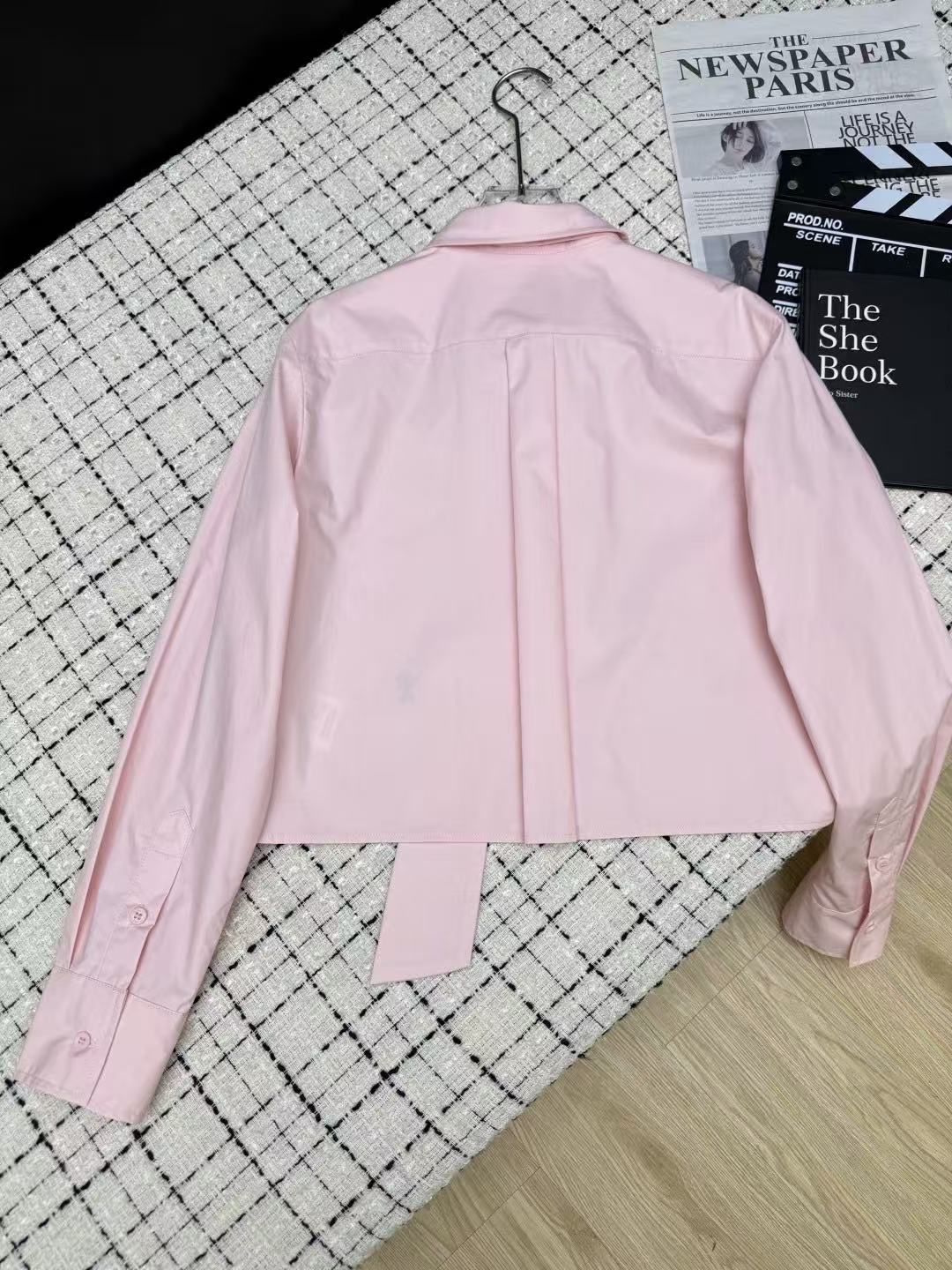 DI0R刺繍入りレターシャツ【50％割引+送料無料】