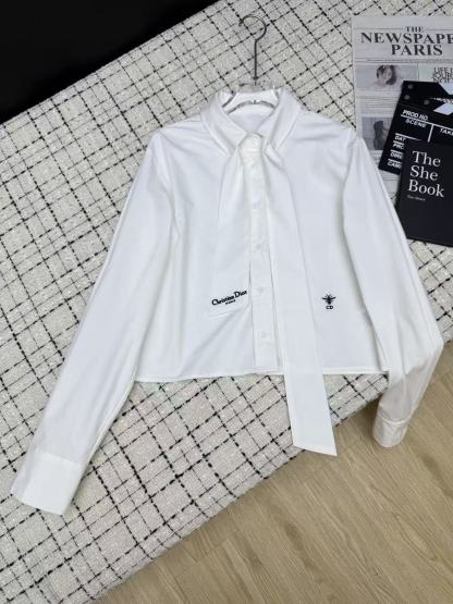 DI0R刺繍入りレターシャツ【50％割引+送料無料】