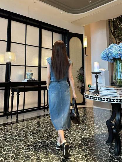 DIOR上質デニム ベスト＆スカート 2点セット【50％割引+送料無料】