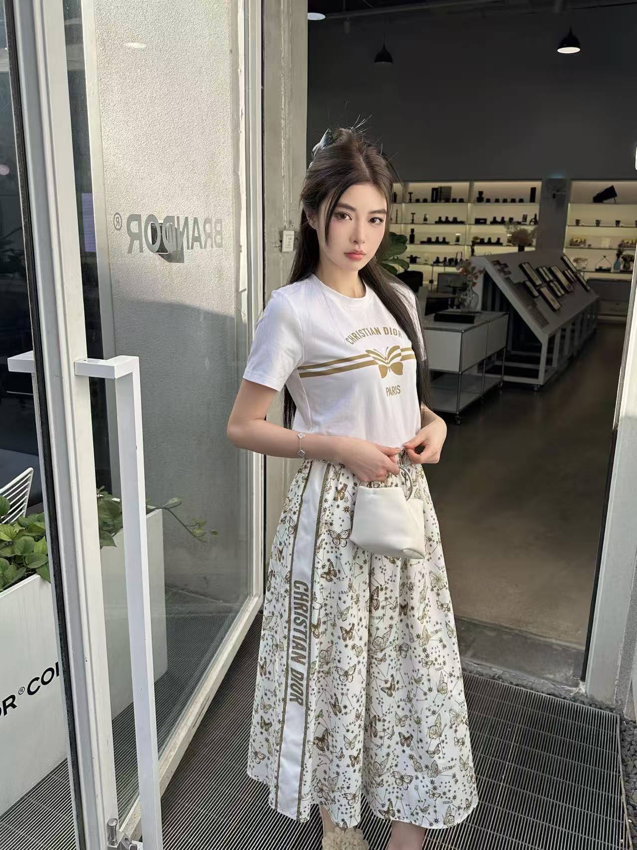 DIOR 上質バタフライ柄 Tシャツ＆スカート 2点セット【50％割引+送料無料】