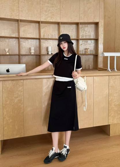 PR4DA 高品質トップス＋スカート ツーピースセット【50％割引+送料無料】