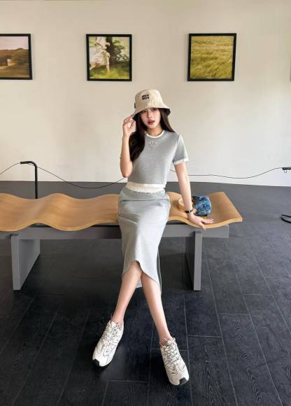 PR4DA 高品質トップス＋スカート ツーピースセット【50％割引+送料無料】