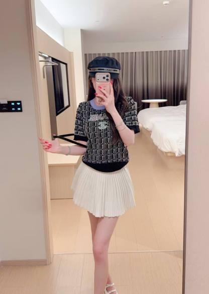 CHANE1 カラフルレターセーター【50％割引+送料無料】