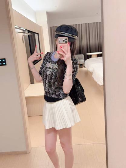 CHANE1 カラフルレターセーター【50％割引+送料無料】