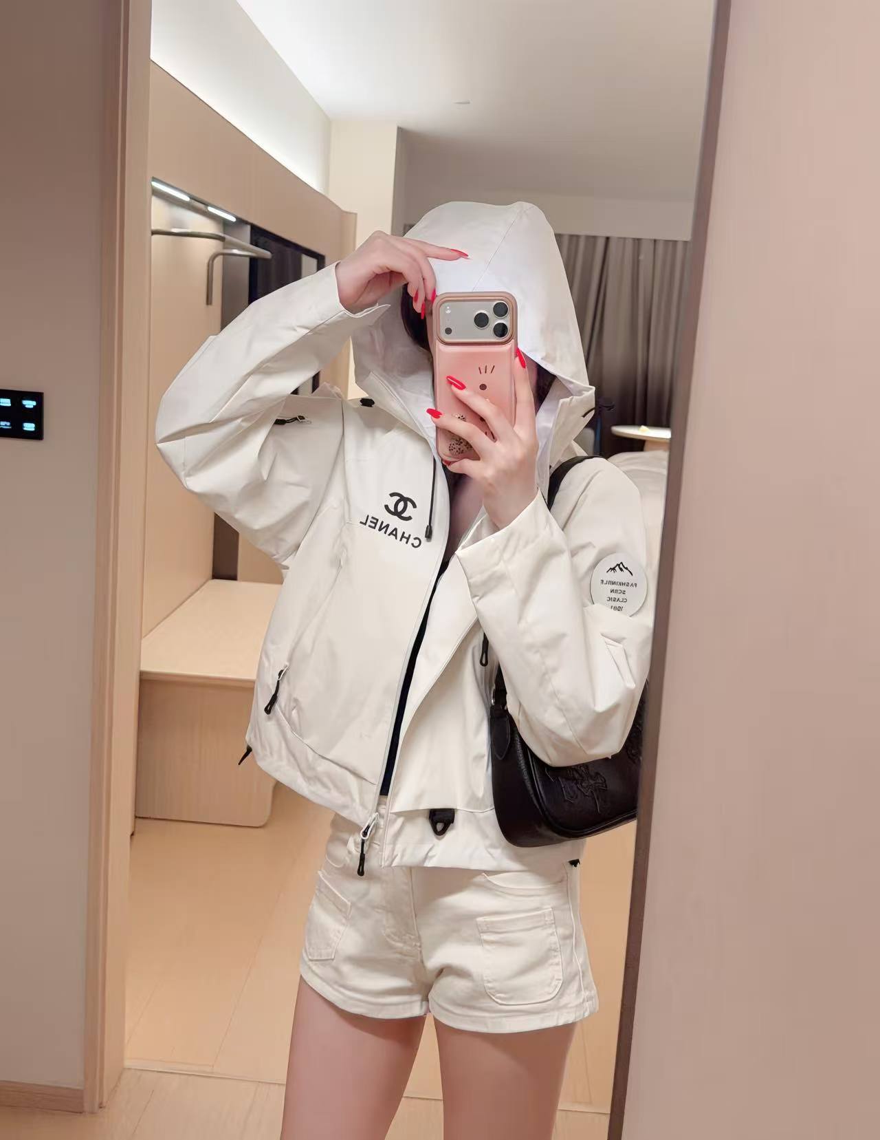 CHANE1 ダブルC フード付きジャケット【50％割引+送料無料】