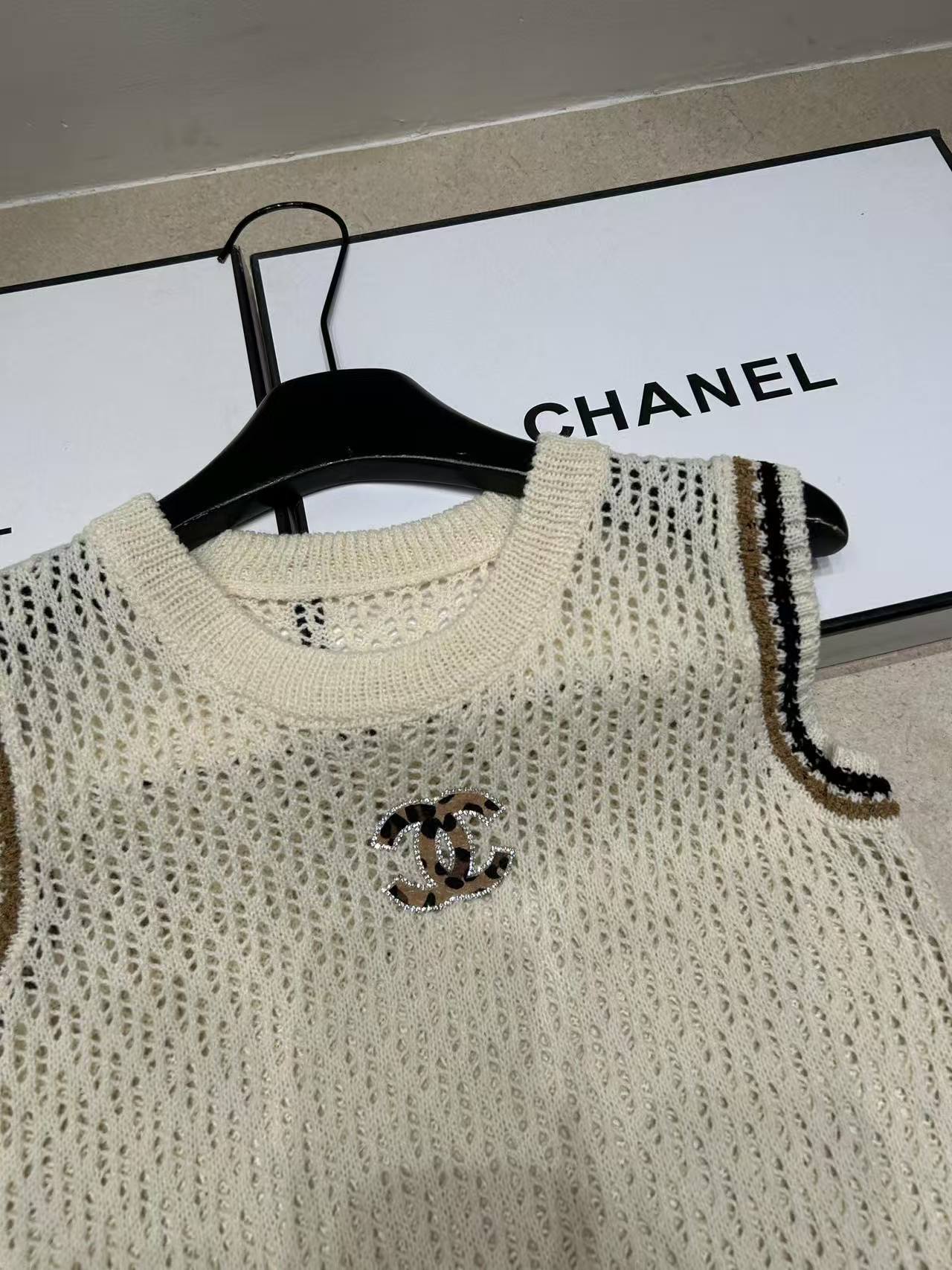 CHANE1 ダブルC シンプルウールベスト【50％割引+送料無料】