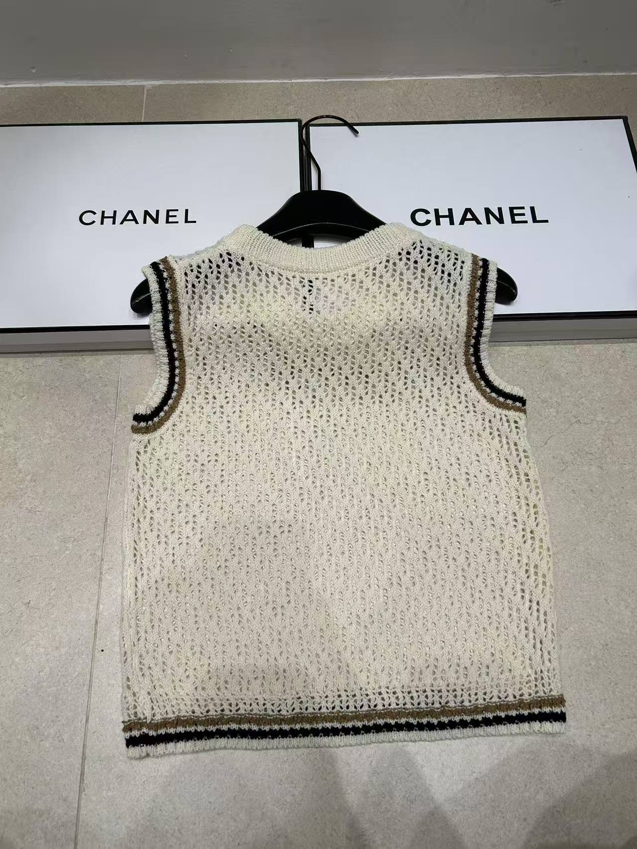 CHANE1 ダブルC シンプルウールベスト【50％割引+送料無料】