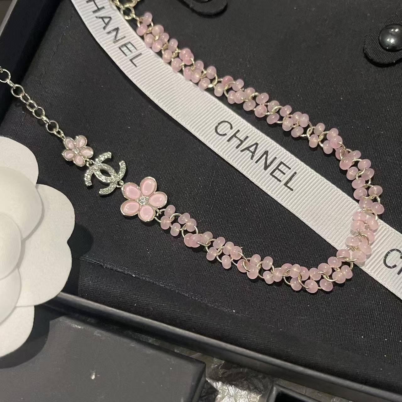 CHANE1 ピンクフラワー ダブルCネックレス【50％割引+送料無料】
