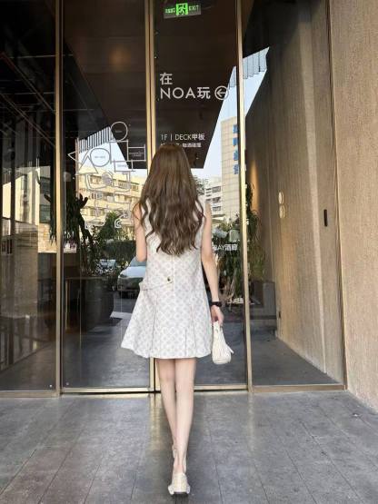 LVプリント ノースリーブ ラウンドネックドレス【50％割引+送料無料】