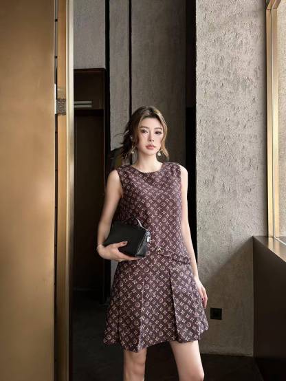 LVプリント ノースリーブ ラウンドネックドレス【50％割引+送料無料】