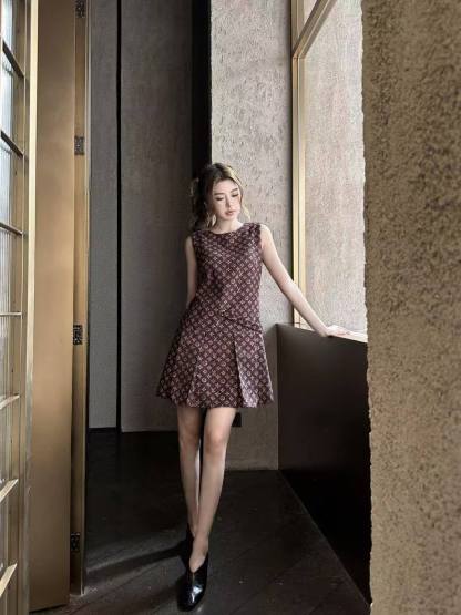 LVプリント ノースリーブ ラウンドネックドレス【50％割引+送料無料】