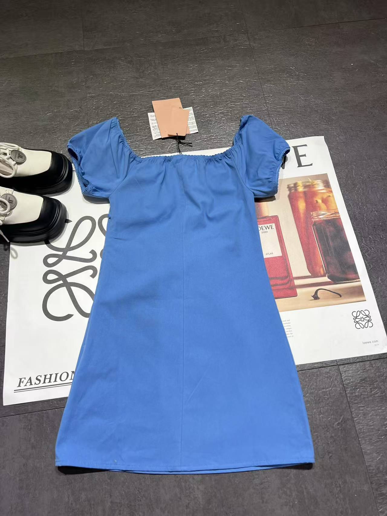 M1UM1U パフスリーブワンピース【50％割引+送料無料】