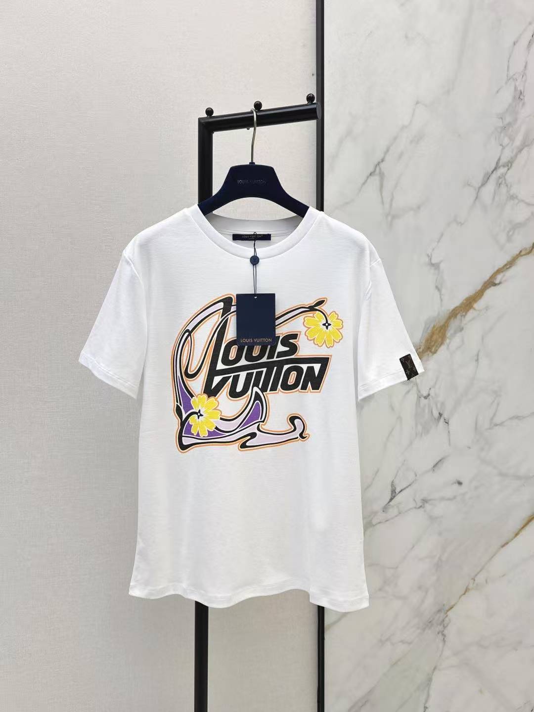 LV カラフルレターTシャツ【50％割引+送料無料】