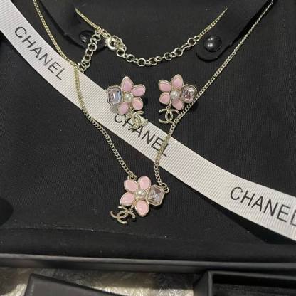 CHANE1 ピンクフラワーイヤリング＋ネックレス ツーピースセット【50％割引+送料無料】